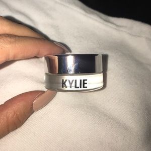 Authentic Gold Kyshadow from Kylie Cosmetics