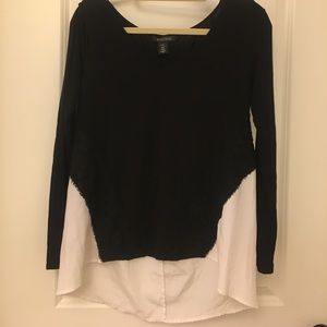 XS White House Black Market long sleeve