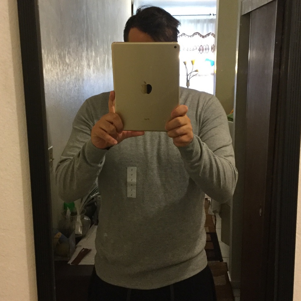 Beautiful, brand new, v-neck sweater!