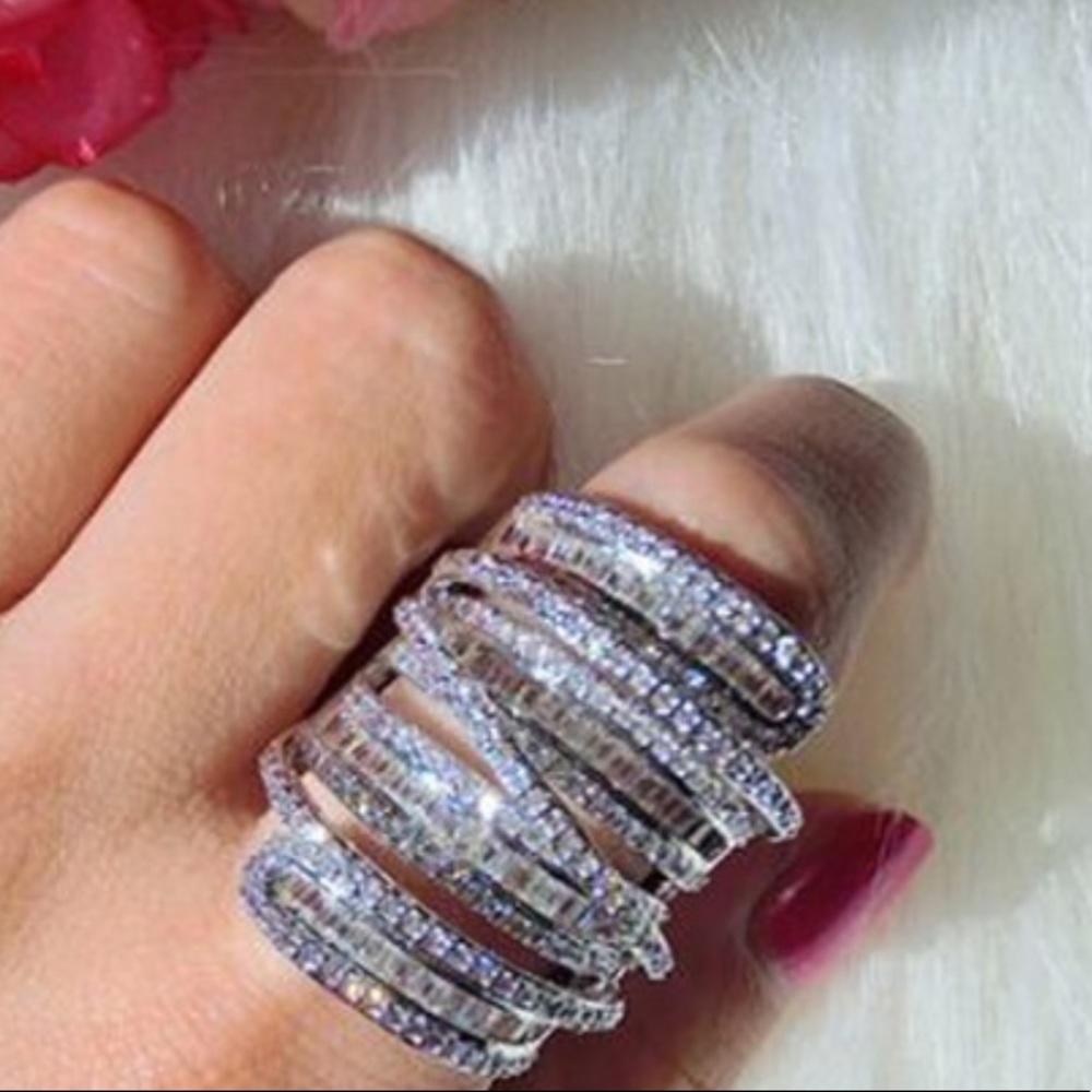 5⭐️RATED MAJOR BLING - Picture 3 of 8