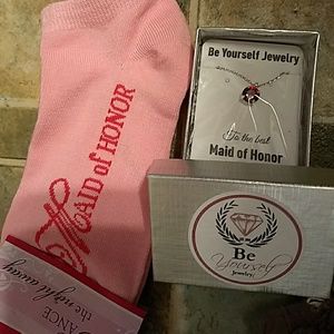 NWT maid of honor socks and necklace