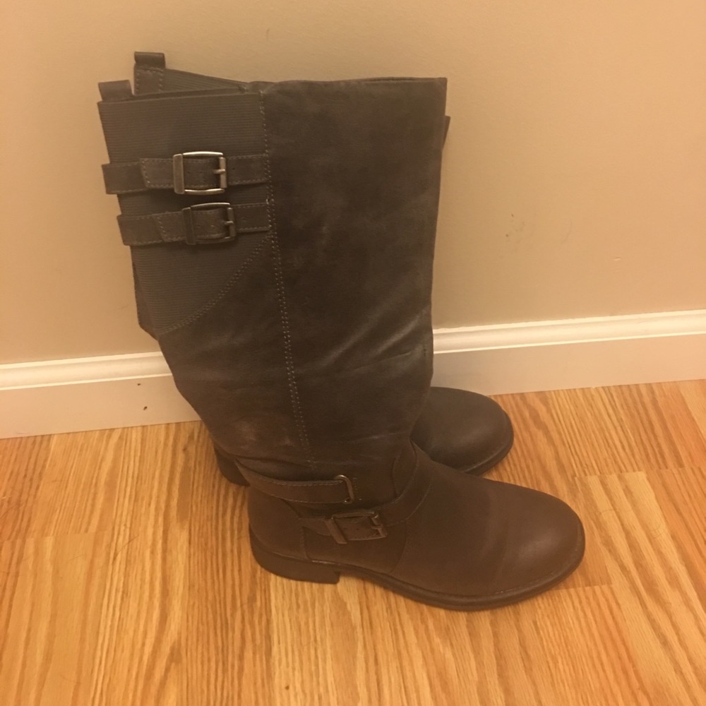 Women’s wide calf riding boots