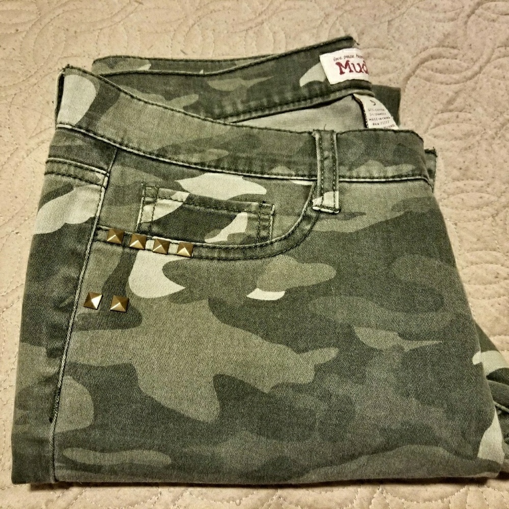 Skinny pants