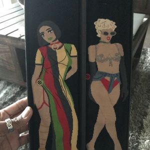 RIHANNA MUSIC VIDEO BOX