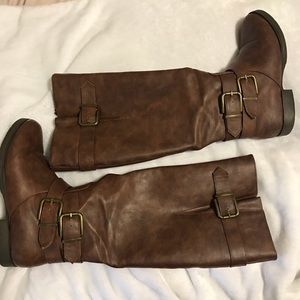 Brown boots