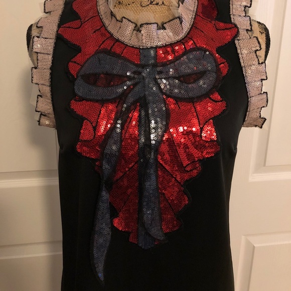 Beautiful Dress - Picture 4 of 4