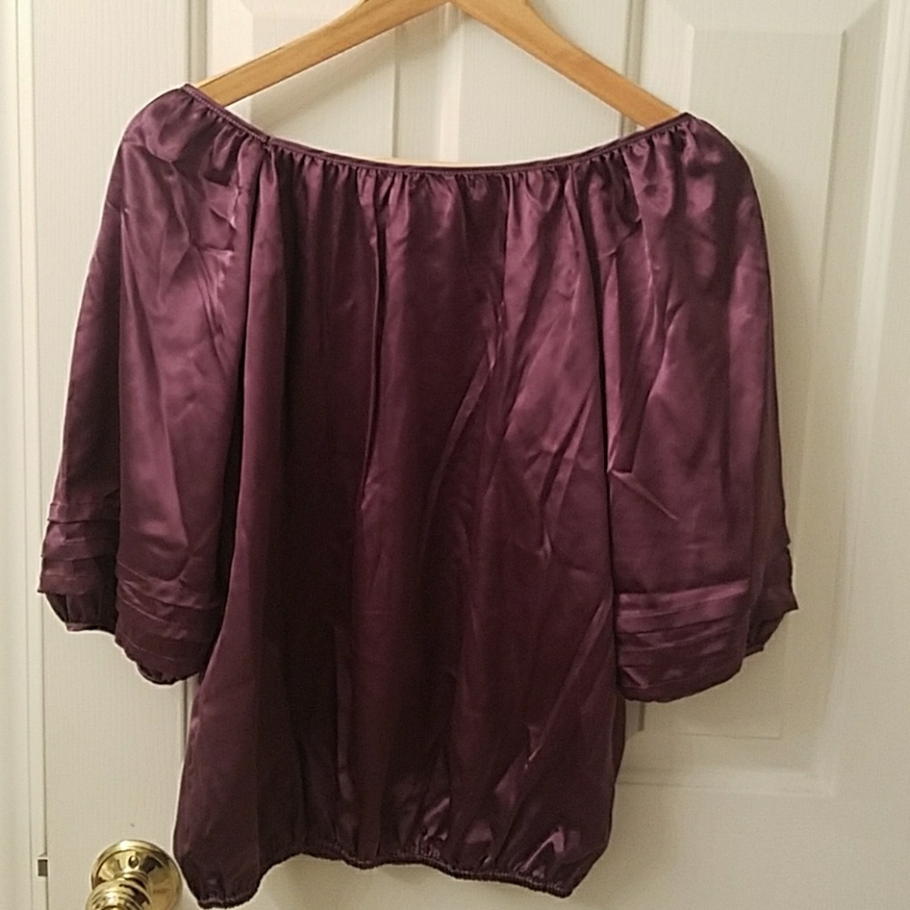 Top - Picture 3 of 3