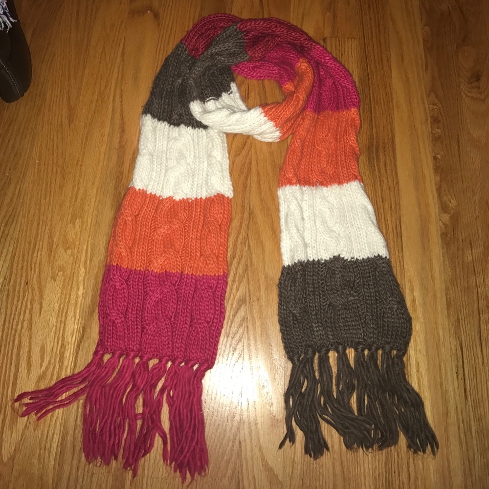 Aeropostale scarf