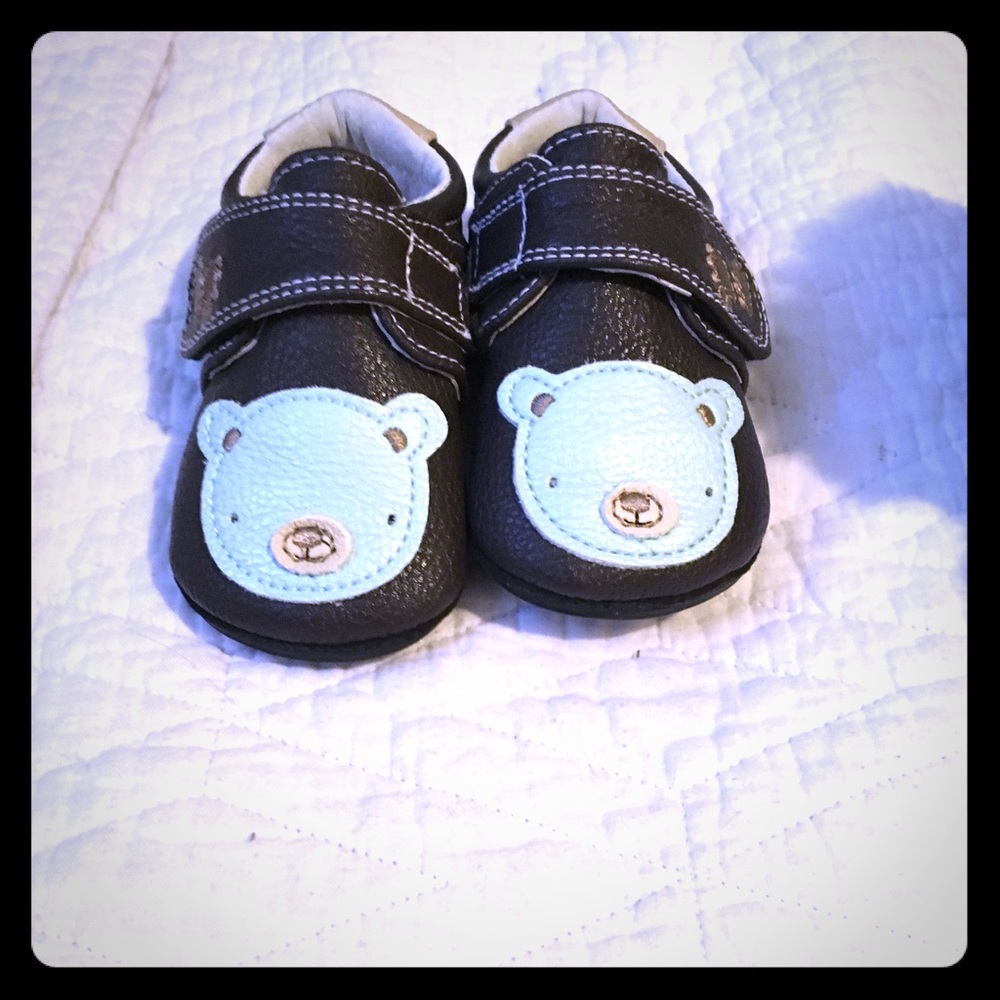 Brand new Jack & Lilly infant bear shoes