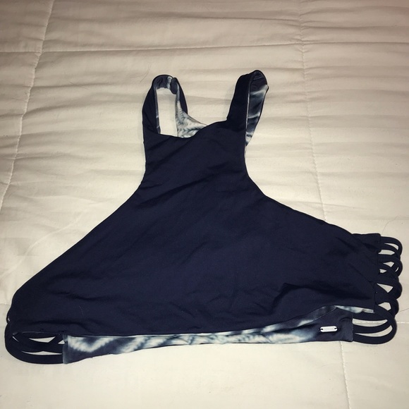 BRAND NEW W/O TAGS!! Rip curl! - Picture 4 of 4