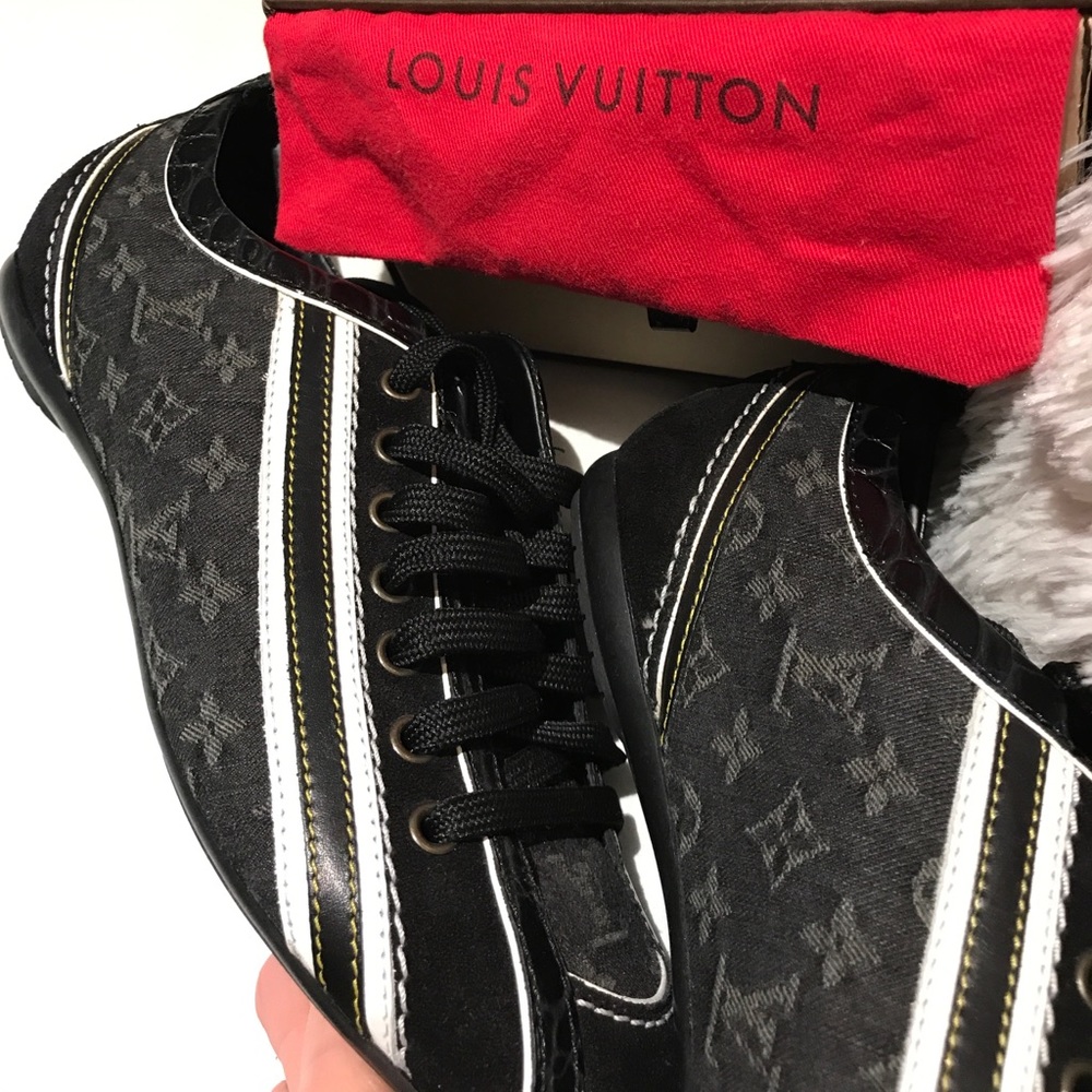 *NEW* Louis Vuitton sneakers