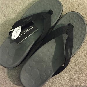 Vionic flip flops with Orthaheel