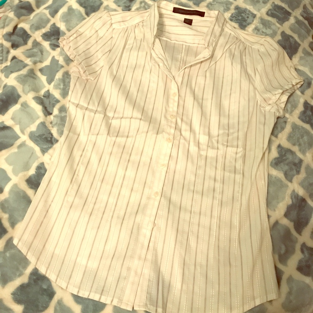 Express cap sleeve blouse