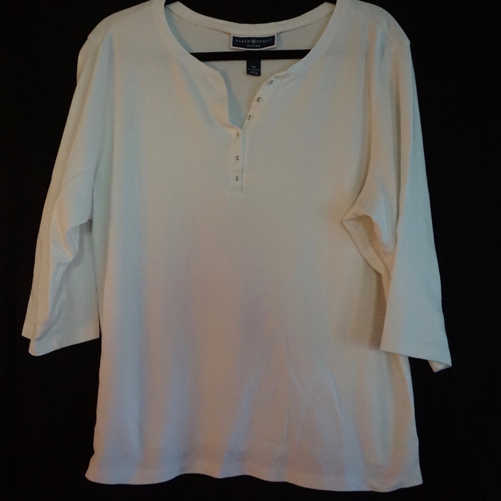 SALE!!! Karen Scott Woman White Henley