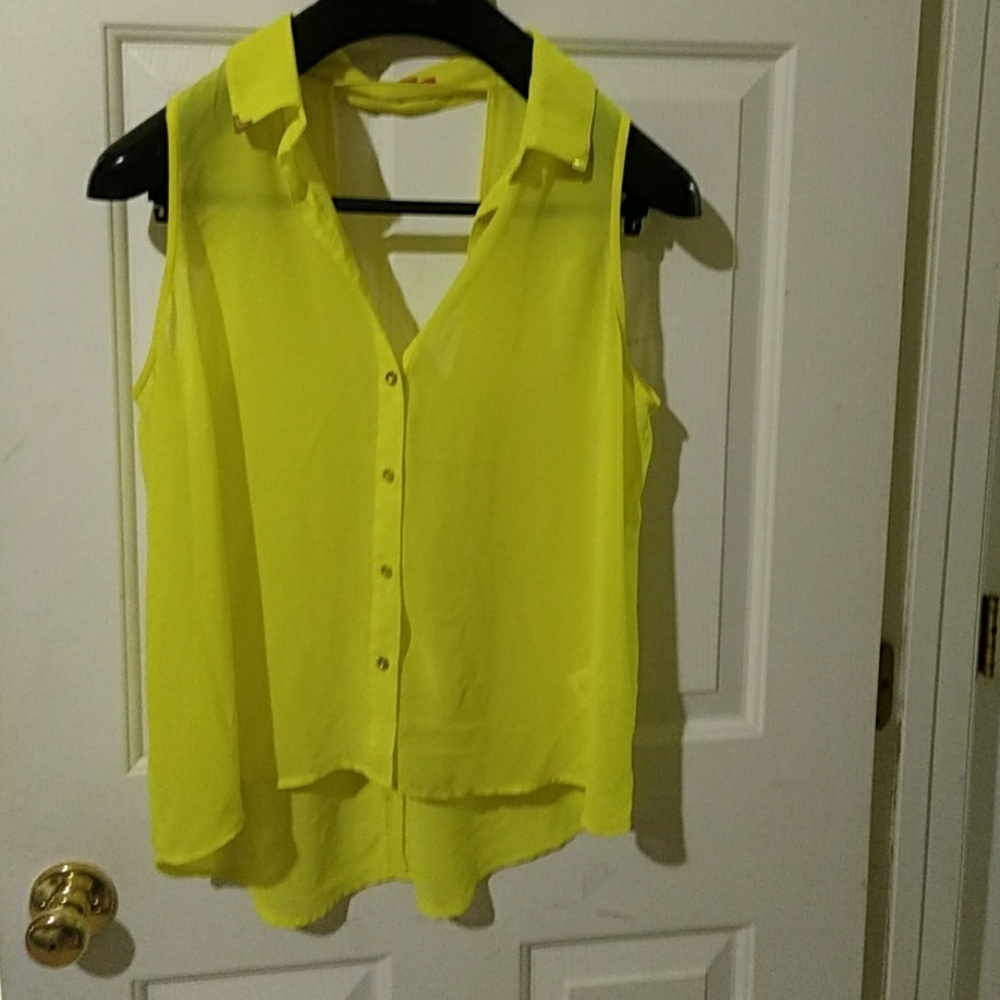 Blouse - Picture 2 of 2