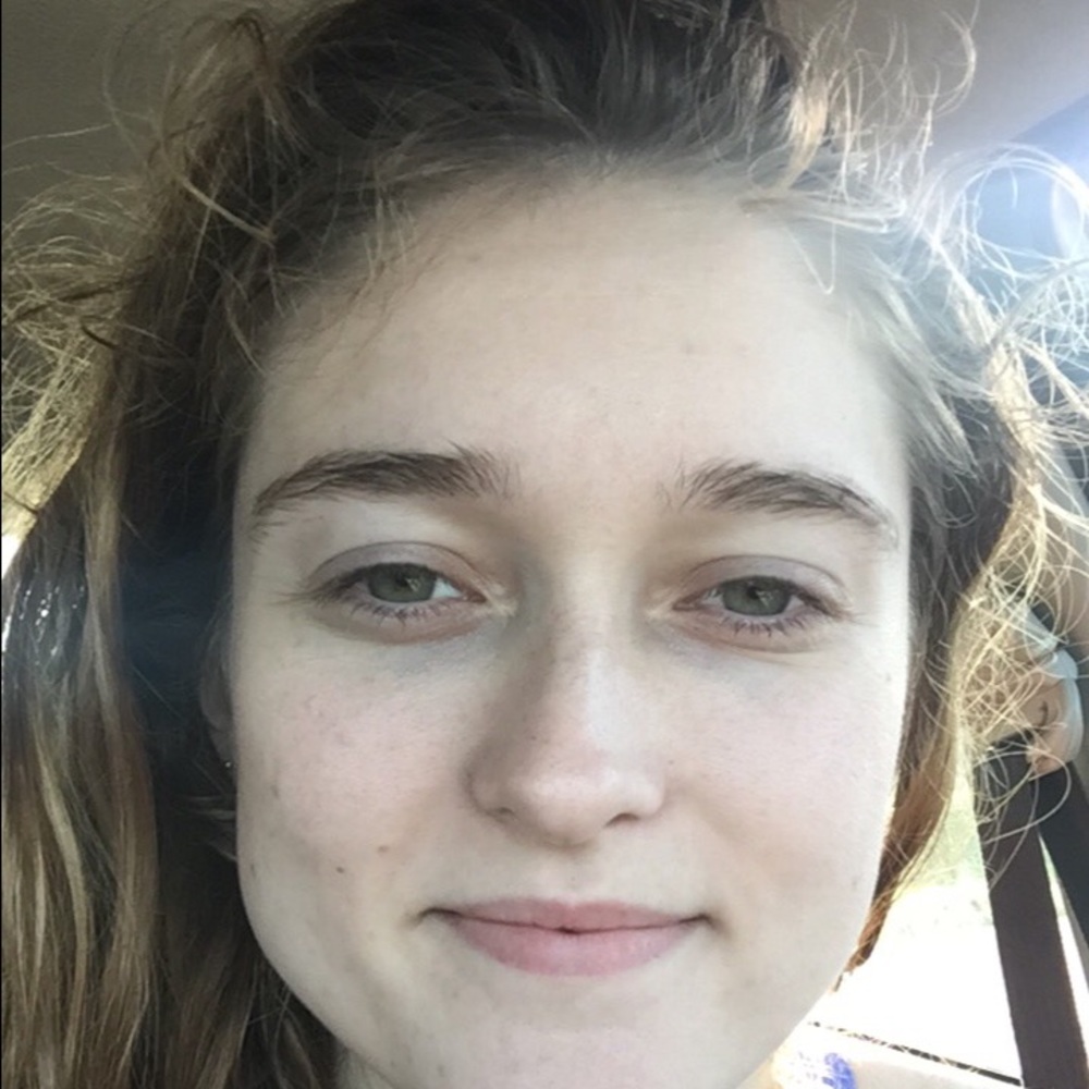 Meet your Posher, Elizabeth