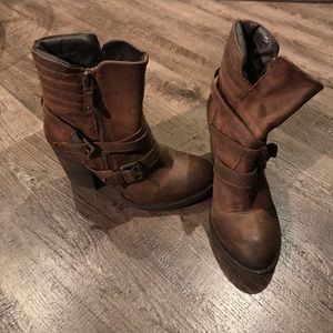 Steve Madden Raleighh Brown Leather Booties