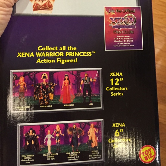 GABRIELLE AMAZON PRINCESS 12"Collector Series - Picture 5 of 8