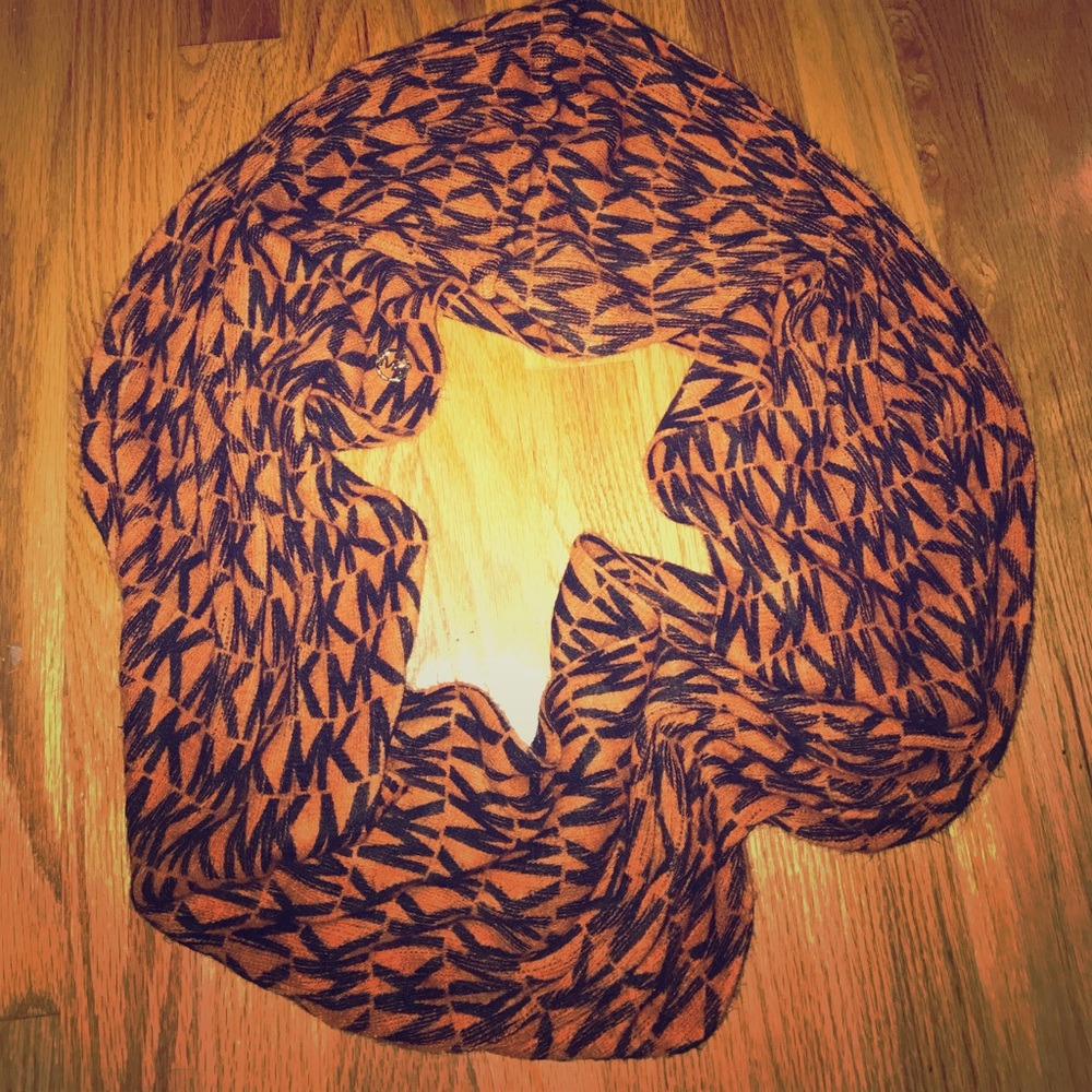 Michael Kors infinity scarf