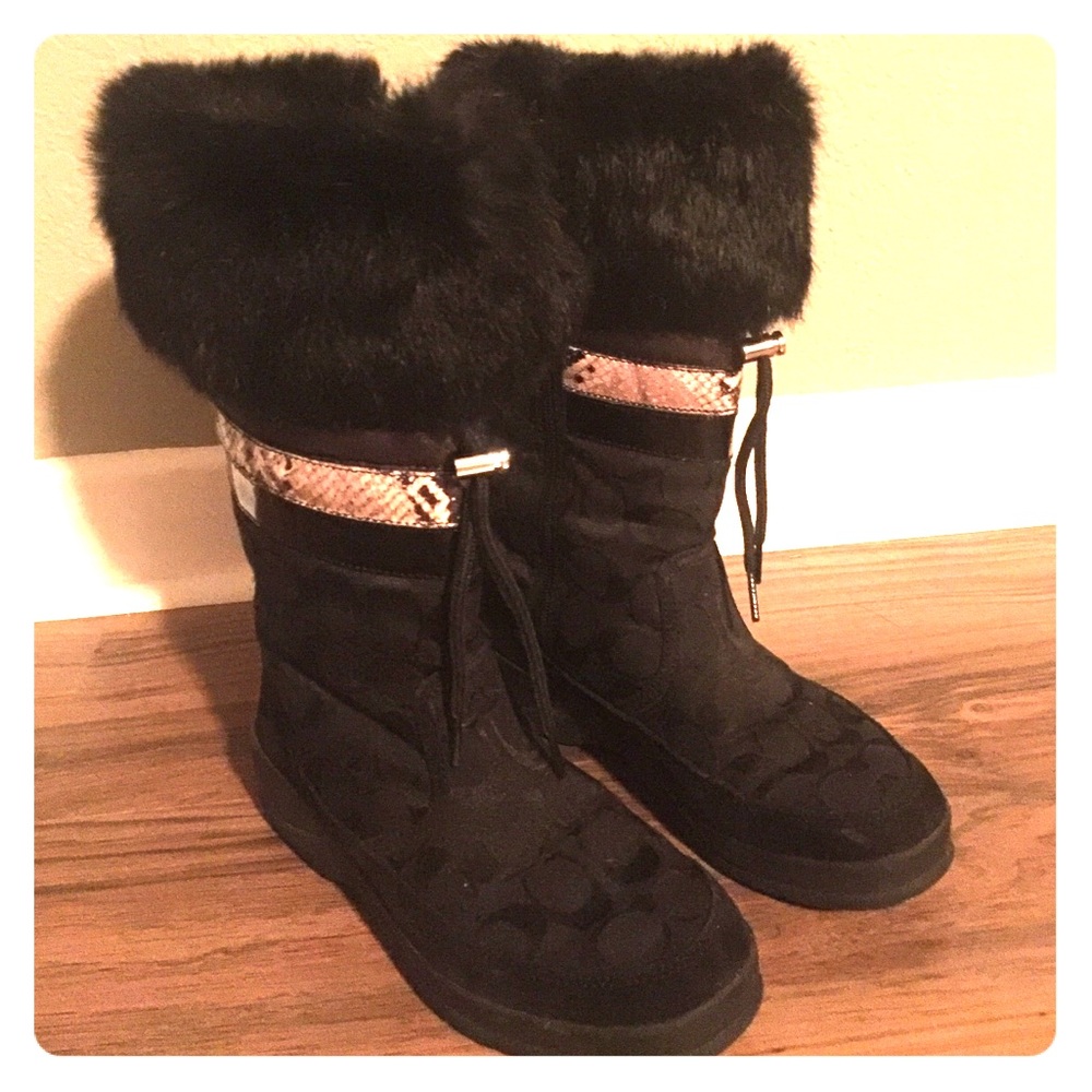 Coach Winter Boot with Snake print and Rabbit fur
