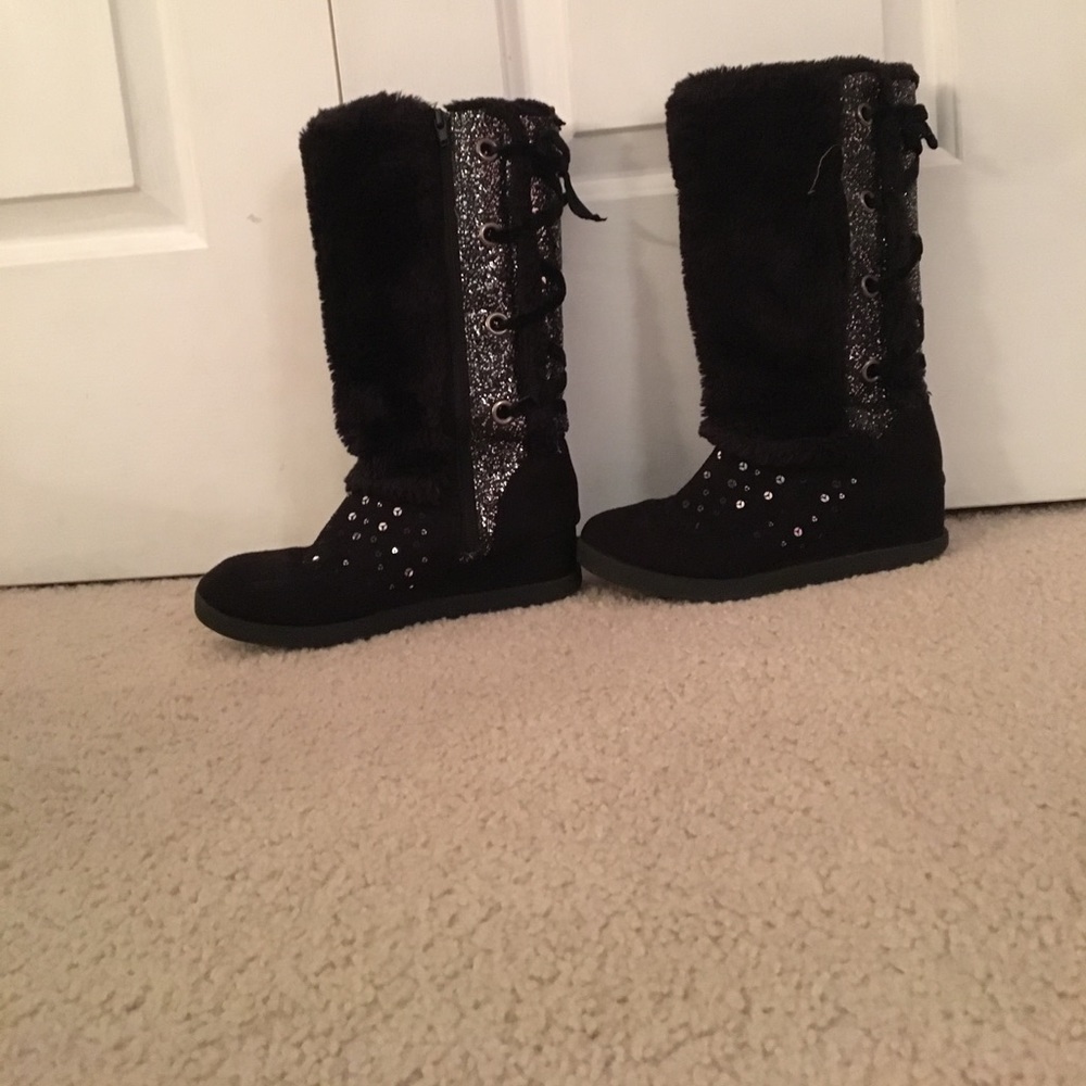 Girls back wedge boots