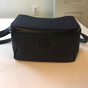 Vintage AUTHENTIC Gucci train/toiletry bag