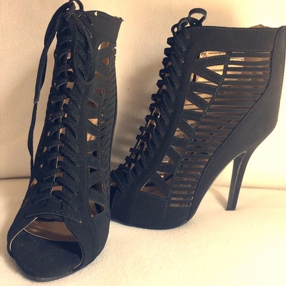 Women's Black Zipper Lace Up Cut Out Stiletto Shoe - Picture 1 of 5