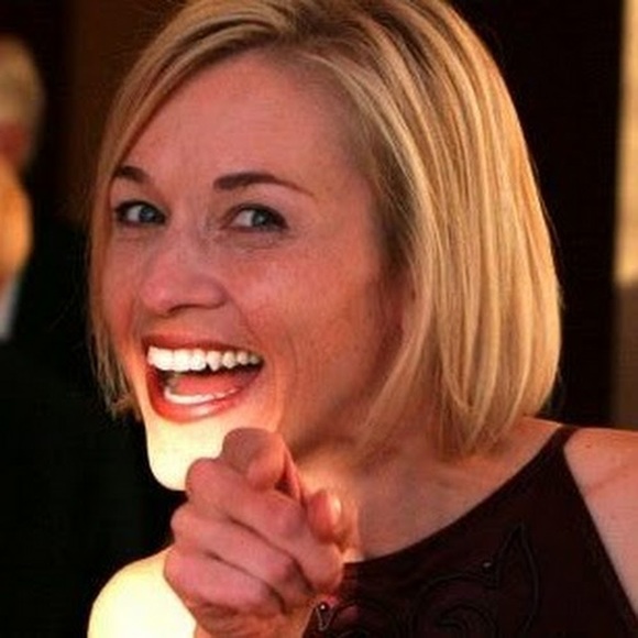 Meet your Posher, Rachel - Picture 1 of 1