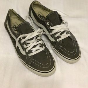 Men's US 12 VANS Low top.