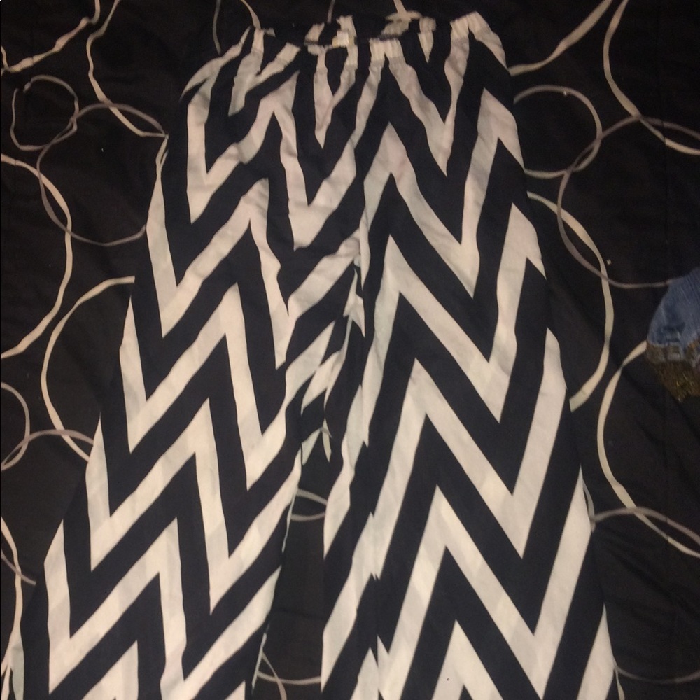 Chevron plaza pants