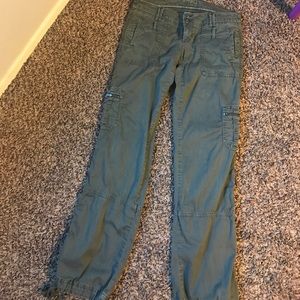 American Eagle green cargo pants