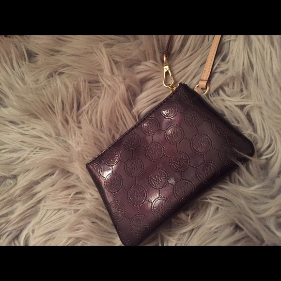 Authentic Michael kors dark plum colored wristlet - Picture 2 of 3
