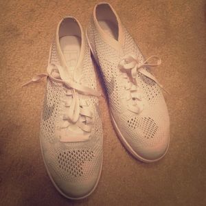 Nike women’s shoes