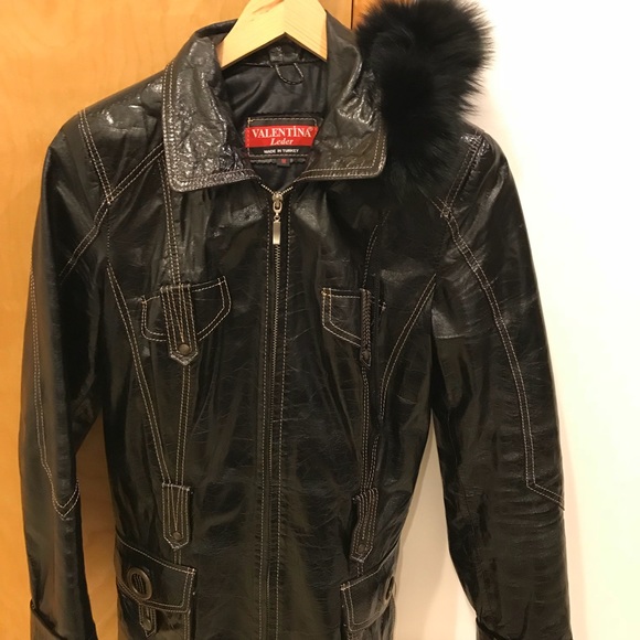 Coat leather - Picture 3 of 3