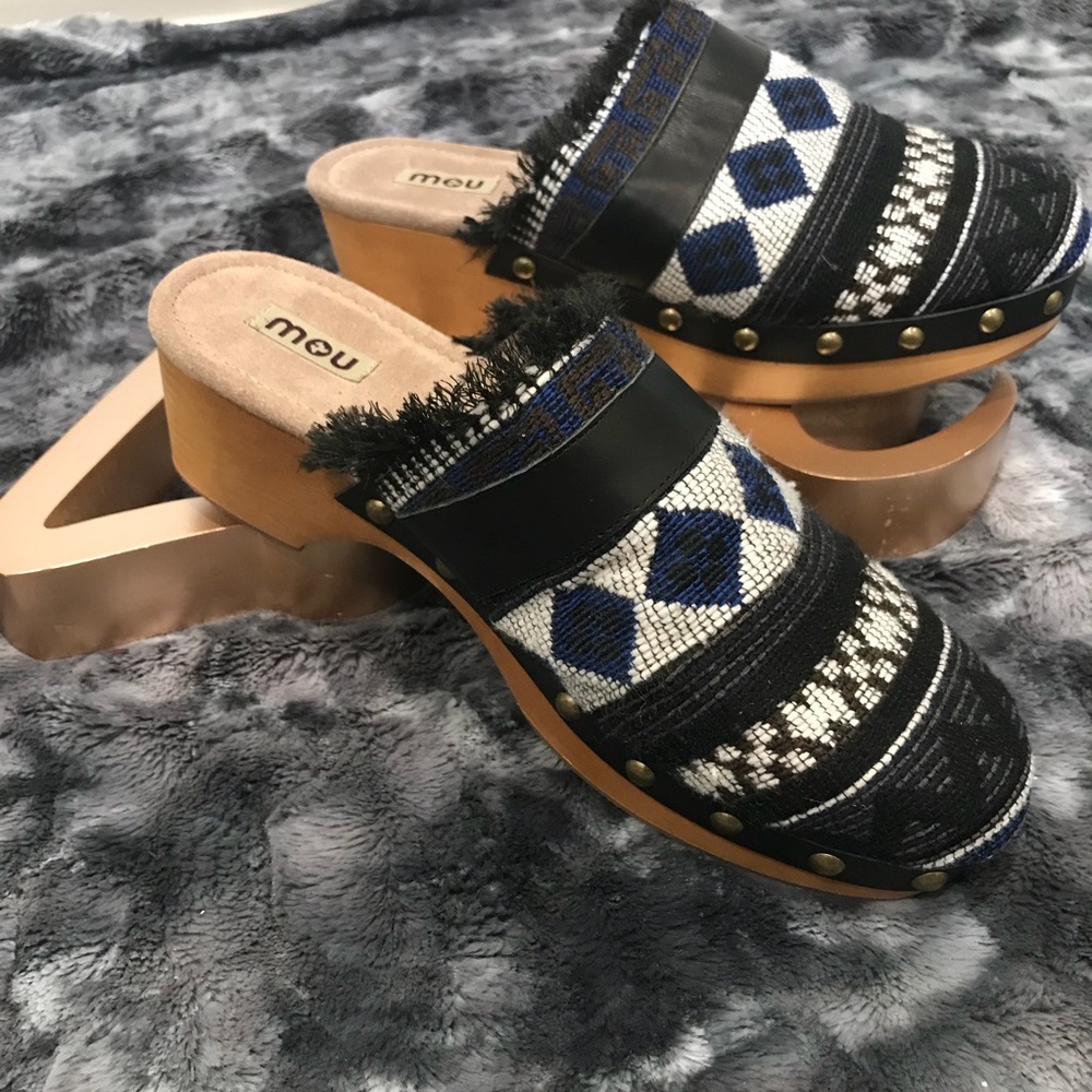 Mou Tribal inspired Cloth Clogs