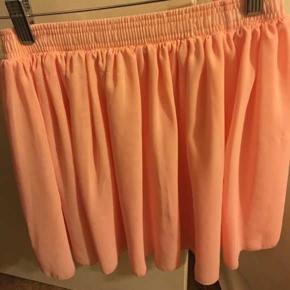 American Apparel XS/S PEACH BALLERINA SKIRT - Picture 3 of 3