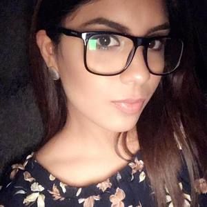 Meet your Posher, Sarahi