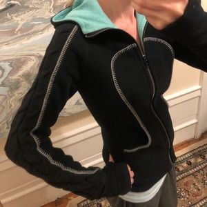 Lululemon RARE black knit sweater hoodie EUC