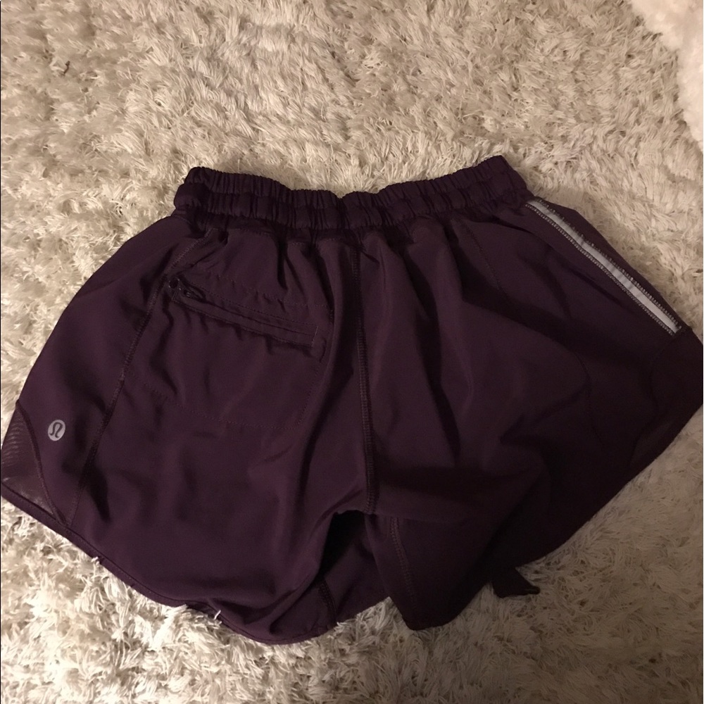 size 2 tall lululemon shorts