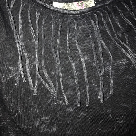 Top - Picture 2 of 6