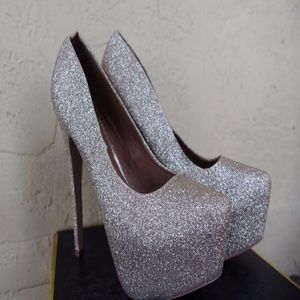 Steve Madden Gold Glitter Platform Heels