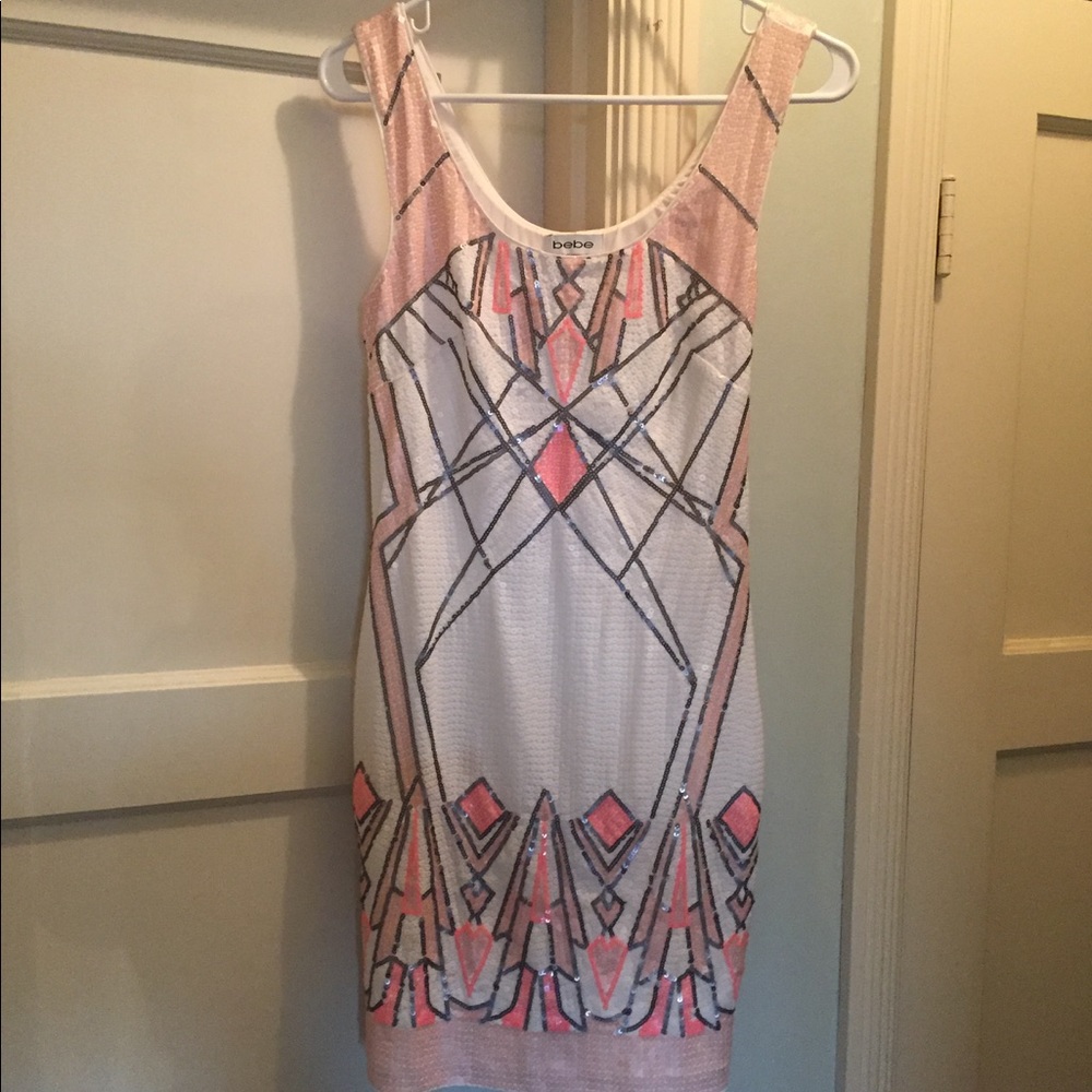 Bebe dress