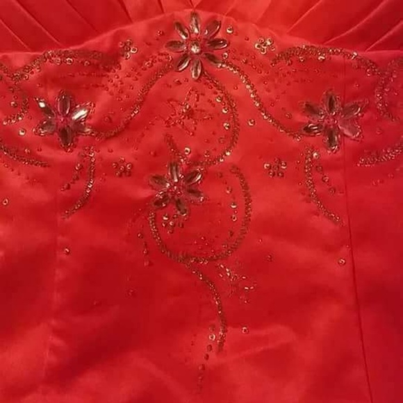 Orange City Triangles Dress - Picture 5 of 8