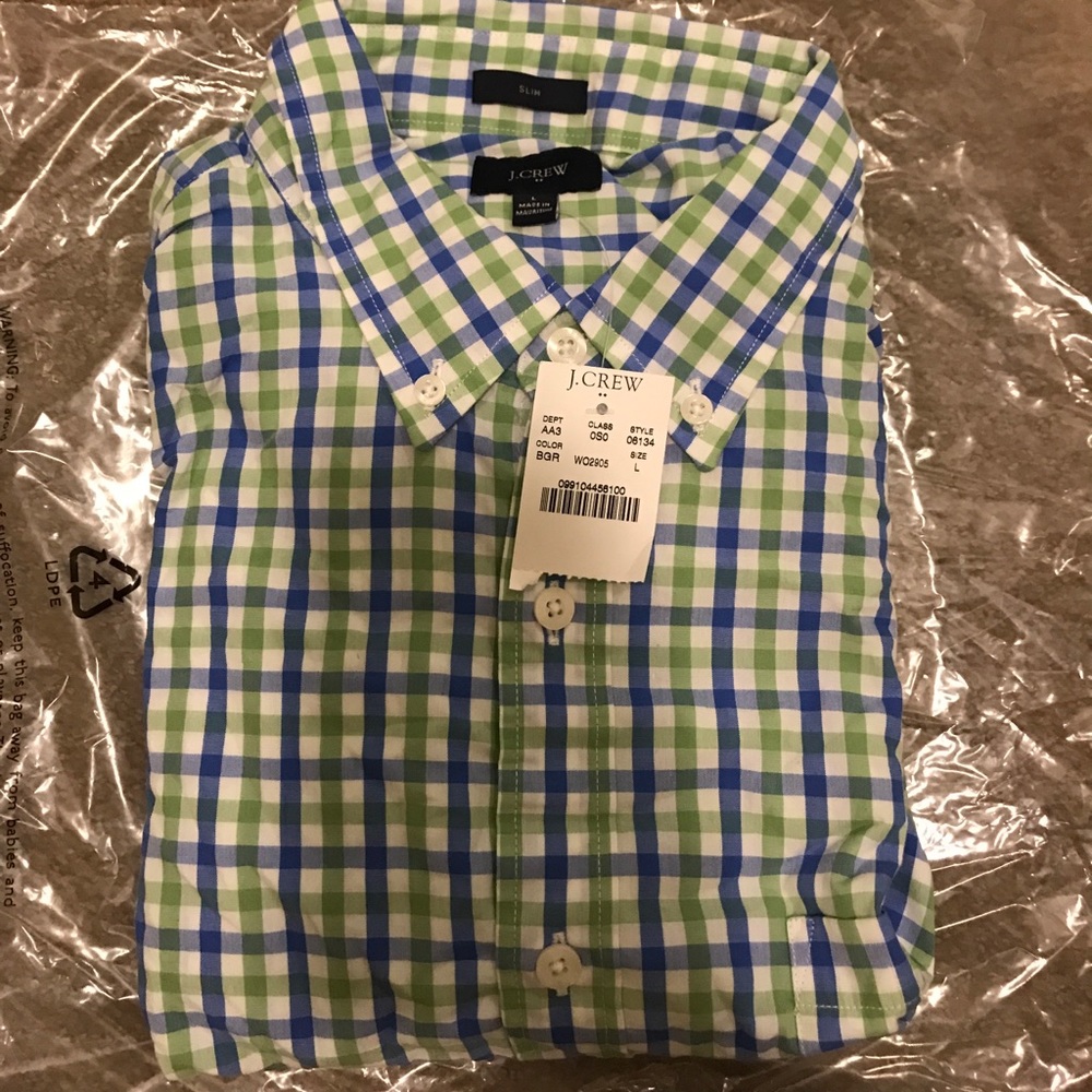 New With Tags Men’s Slim Gingham button down