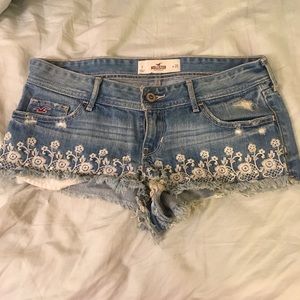 Hollister distressed denim shorts. Size 7