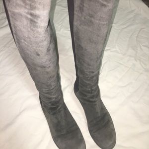 suede Over the knee boot with stretch back.