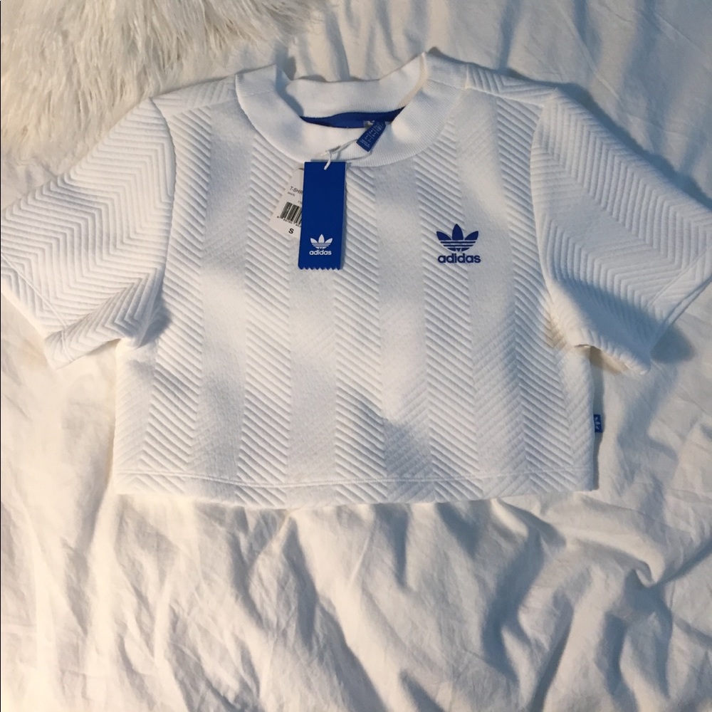 BRAND NEW WITH TAGS Adidas cropped shirt