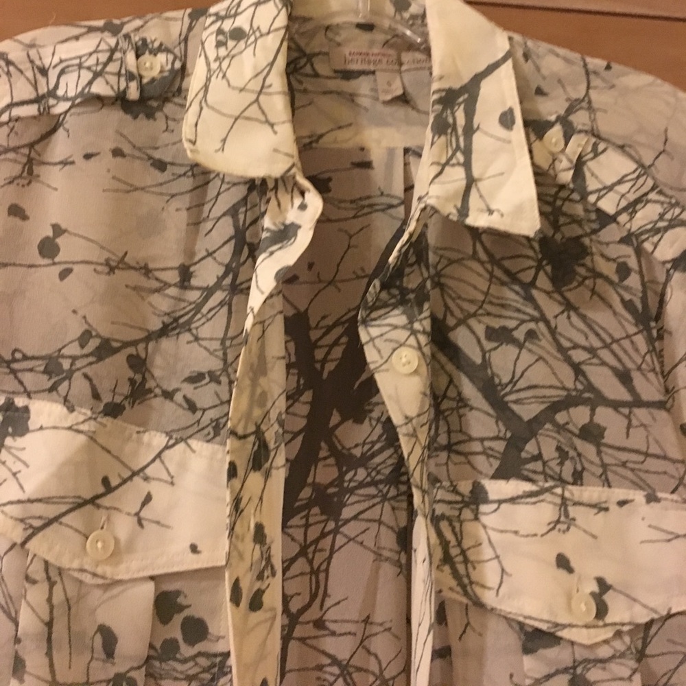 Blouse - Picture 2 of 2