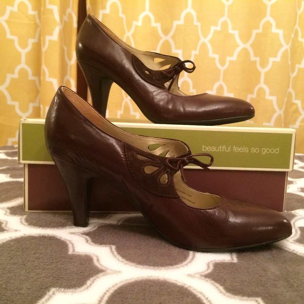 Naturalizer Collina Heeled Oxford
