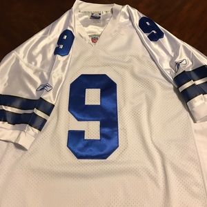 Tony Romo signed jersey